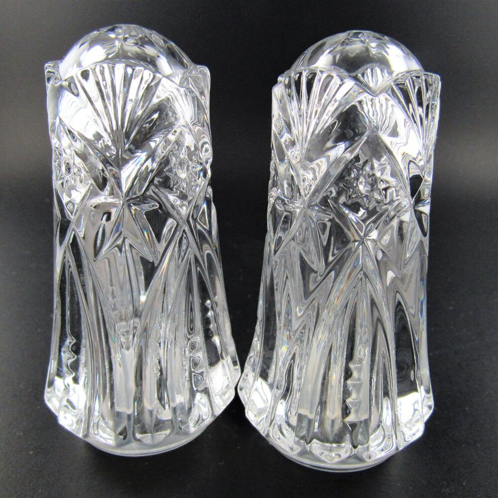 VINTAGE CRYSTAL GLASS SALT & PEPPER SHAKERS SET (E36) - Picture 2 of 8